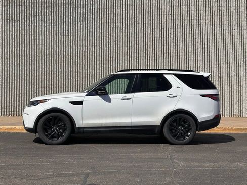 Used 2020 Land Rover Discovery HSE AWD/4WD image 2