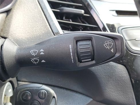 Used 2014 Ford Fiesta SE w/ Equipment Group 201A image 18