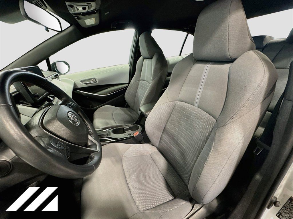Used 2023 Toyota Corolla SE w/ Carpet Mat Package (TMS) FWD image 21