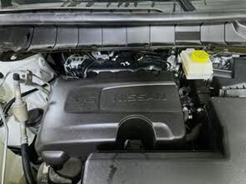 Used 2024 Nissan Pathfinder Platinum w/ Cargo Package image 3