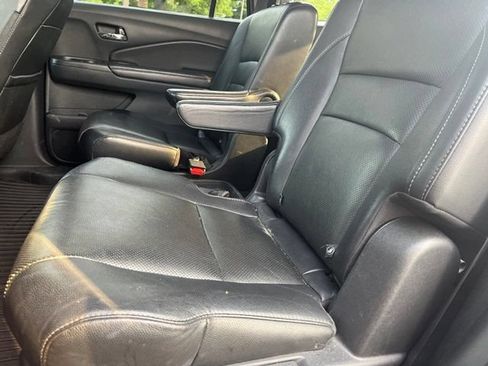 Used 2016 Honda Pilot Elite image 14