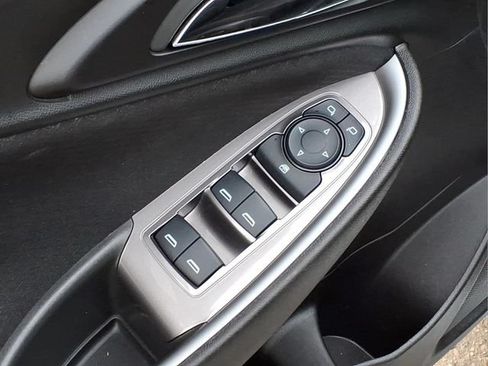 Used 2024 Chevrolet Malibu RS FWD image 16