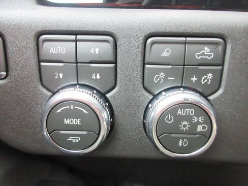 New 2026 GMC Sierra 3500 SLE image 16