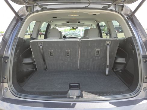 Used 2021 Honda Pilot Touring image 23