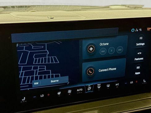 Used 2024 Ford Mustang GT Premium image 16