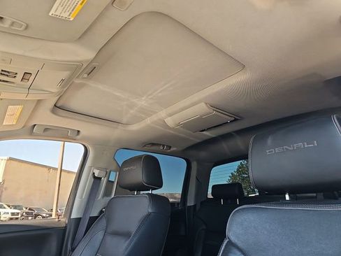 Used 2019 GMC Sierra 3500 Denali AWD/4WD image 15