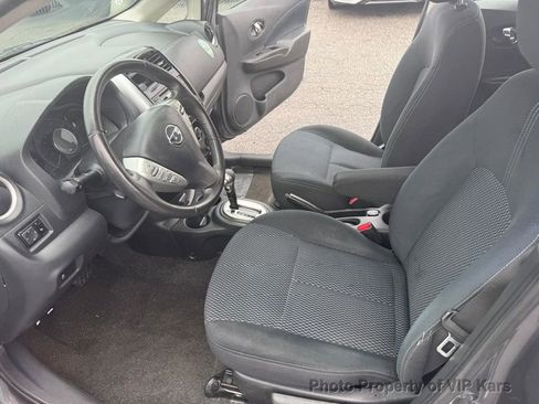 Used 2018 Nissan Versa Note SV image 11