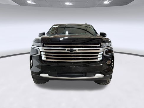 Used 2021 Chevrolet Tahoe High Country w/ Premium Package AWD/4WD image 6