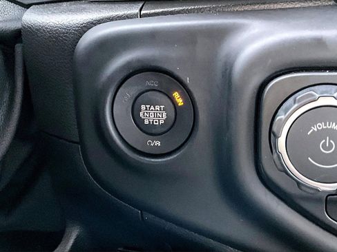 Certified 2021 Jeep Wrangler Unlimited Sahara image 27