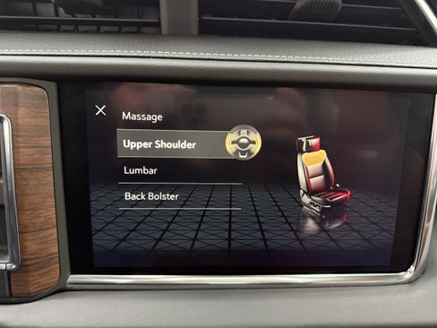 Used 2023 GMC Yukon Denali Ultimate image 19