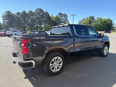 Used 2023 Chevrolet Silverado 1500 LTZ AWD/4WD image 7