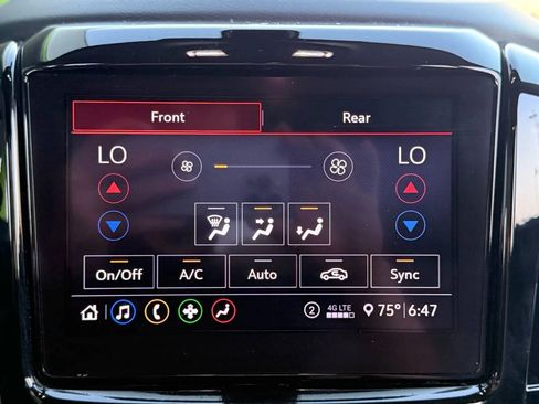 Used 2020 Chevrolet Traverse LT AWD/4WD image 30