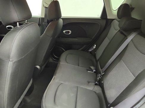 Used 2019 Kia Soul + FWD image 40