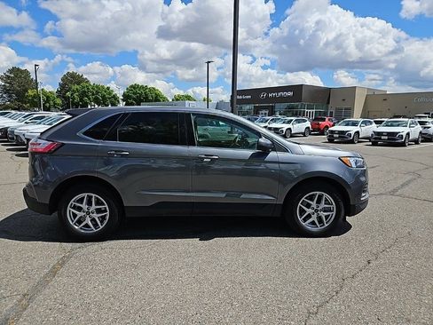 Used 2024 Ford Edge SEL AWD/4WD image 8