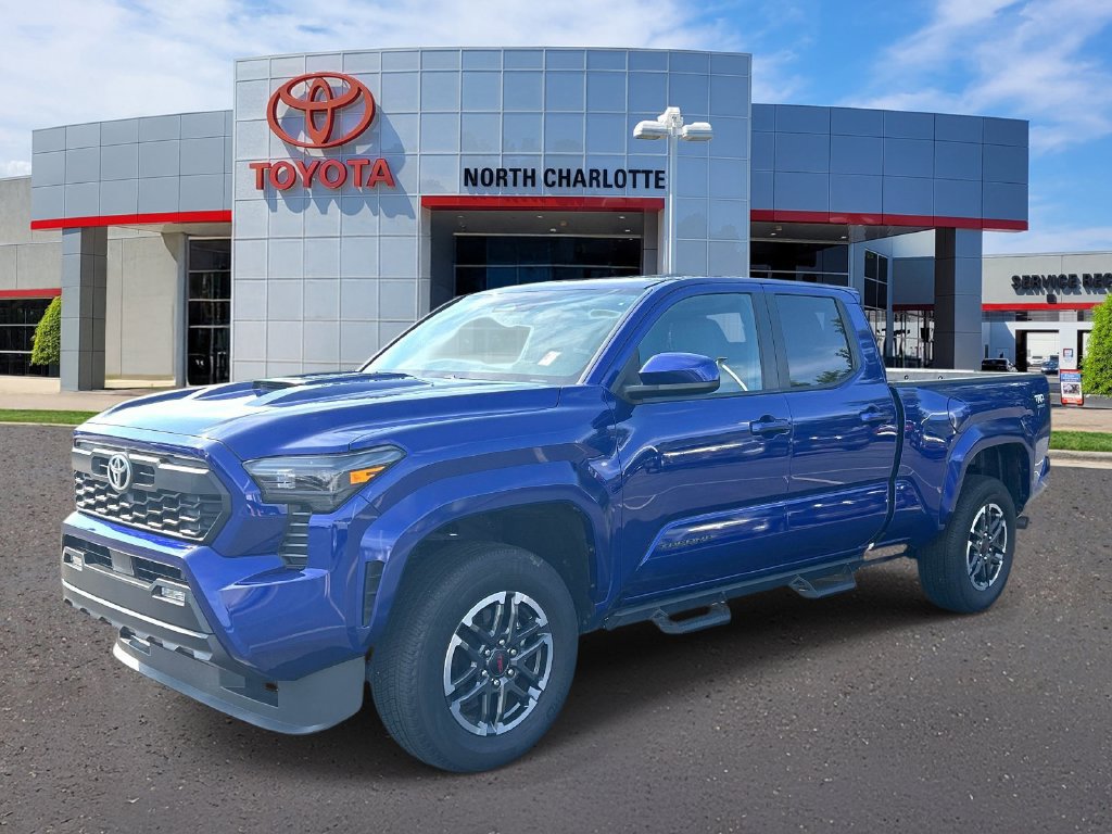 Used 2025 Toyota Tacoma TRD Sport RWD image 4