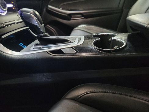 Used 2018 Ford Edge Titanium w/ Technology Package AWD/4WD image 26