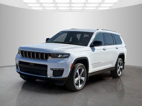 New 2025 Jeep Grand Cherokee L Limited w/ MOPAR Finishing Package AWD/4WD image 7