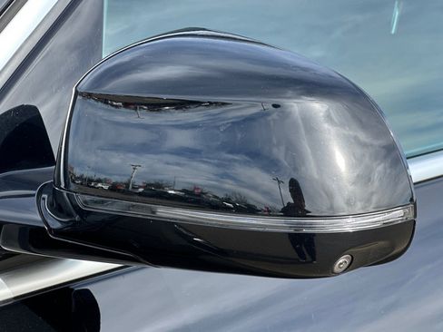 Used 2022 BMW X5 xDrive40i w/ Parking Assistance Package image 55