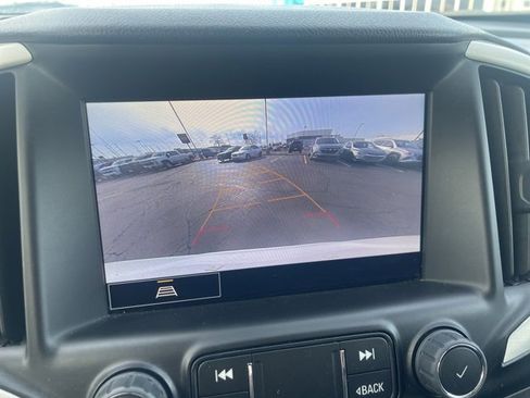 Certified 2024 GMC Terrain SLT image 11