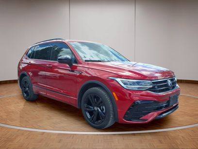 Used 2024 Volkswagen Tiguan SE R-Line
