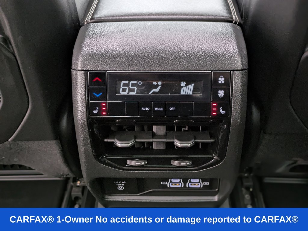 Used 2023 Jeep Grand Cherokee L Limited AWD/4WD image 20