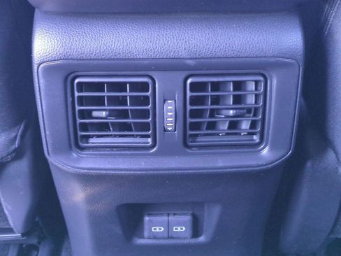 Used 2023 Toyota RAV4 XLE image 30