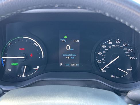 Used 2022 Toyota Sienna XLE image 17