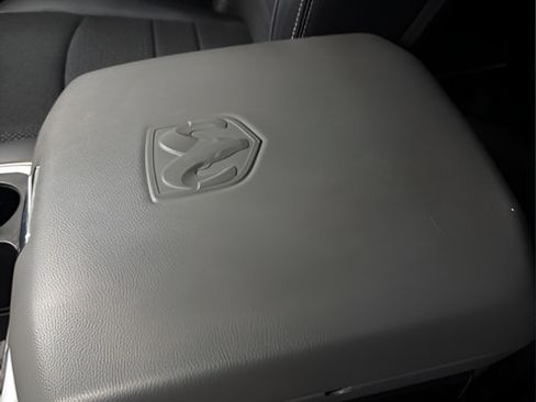Used 2018 RAM 2500 Big Horn AWD/4WD image 17