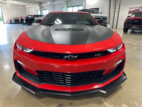 Used 2021 Chevrolet Camaro SS image 2