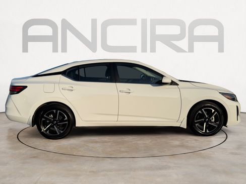 Used 2025 Nissan Sentra SV w/ All-Weather Package FWD image 9