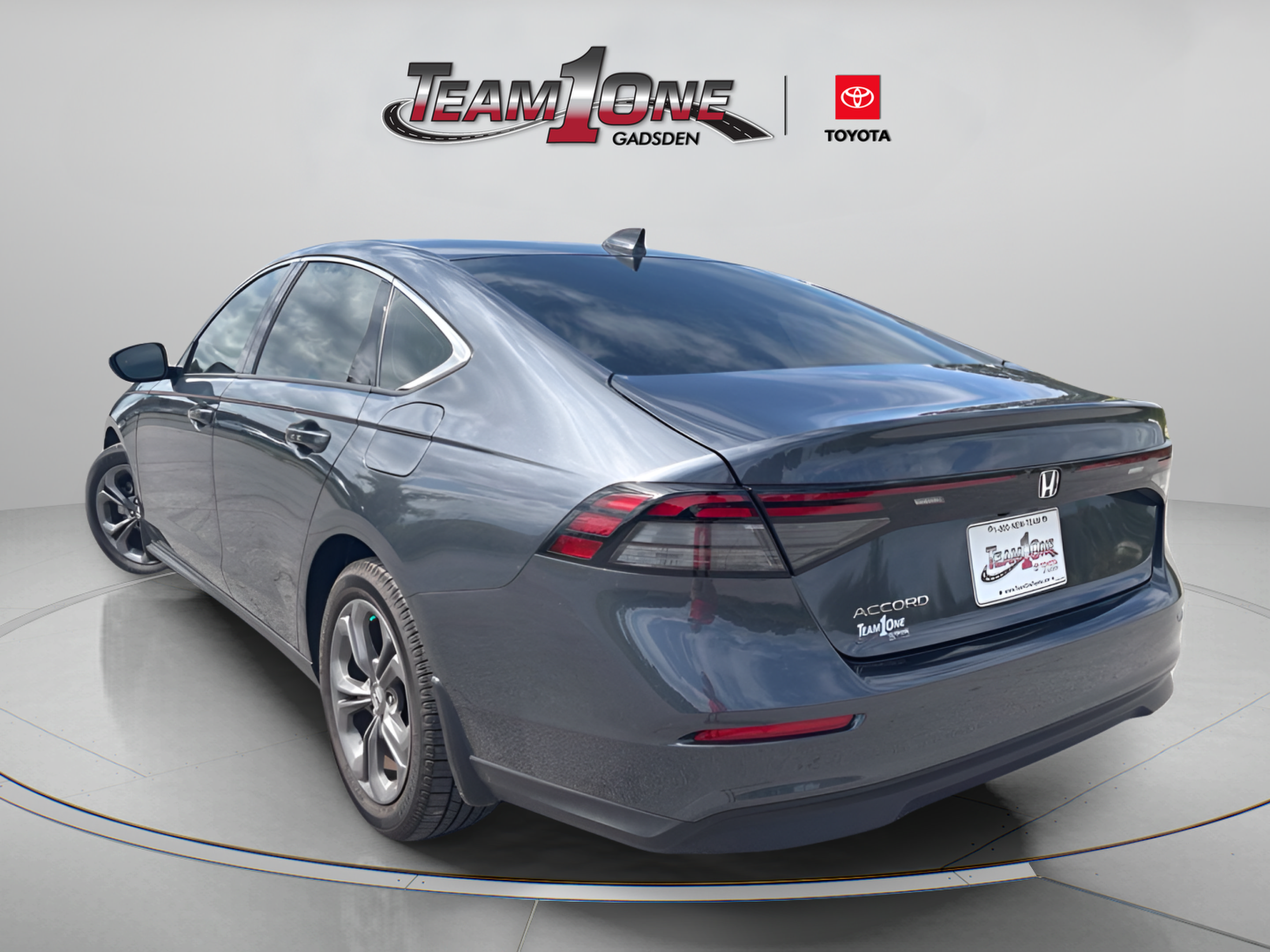 Used 2023 Honda Accord EX image 5