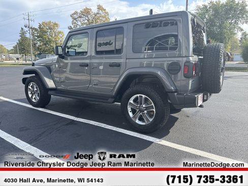 Used 2022 Jeep Wrangler Unlimited Sahara w/ Cold Weather Group image 7