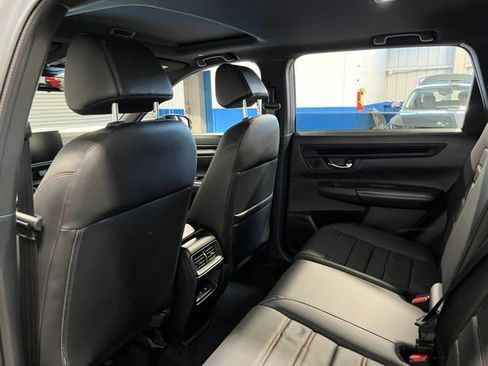 Used 2025 Honda CR-V Sport-L image 17
