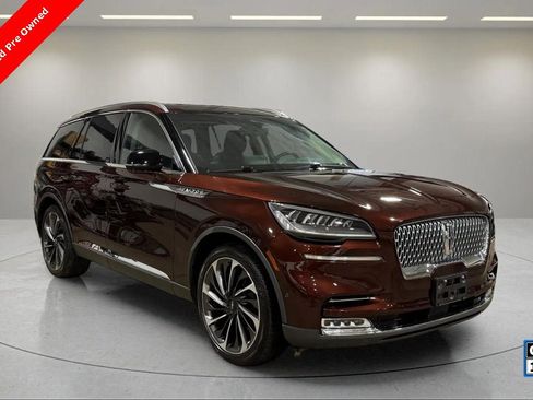 Certified 2020 Lincoln Aviator Reserve w/ Equipment Group 201A image 1