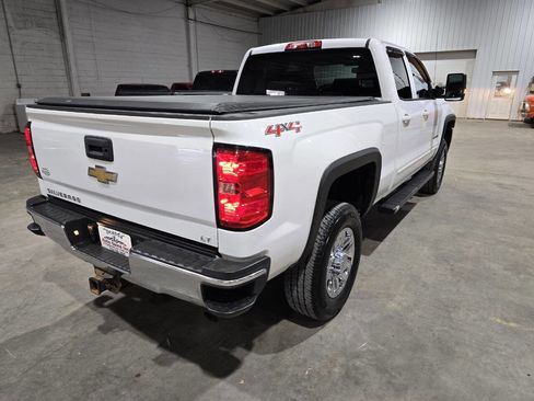 Used 2015 Chevrolet Silverado 2500 LT w/ LT Convenience Package AWD/4WD image 11