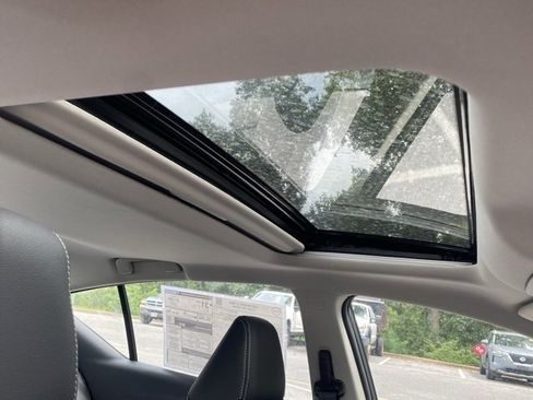 New 2025 Nissan Altima 2.5 SL image 31