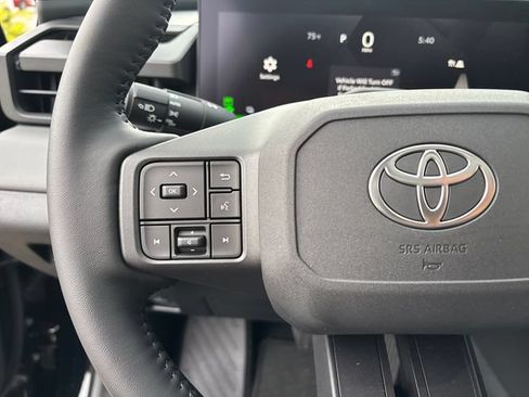 New 2026 Toyota RAV4 XSE AWD/4WD image 17