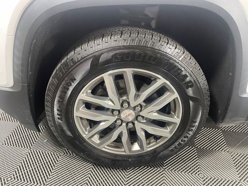 Used 2019 GMC Acadia SLE w/ Driver Alert Package I image 12