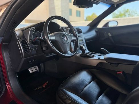 Used 2006 Chevrolet Corvette Convertible w/ Preferred Equipment Group image 14