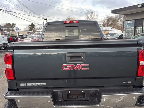 Used 2017 GMC Sierra 1500 SLE w/ SLE Value Package AWD/4WD image 6