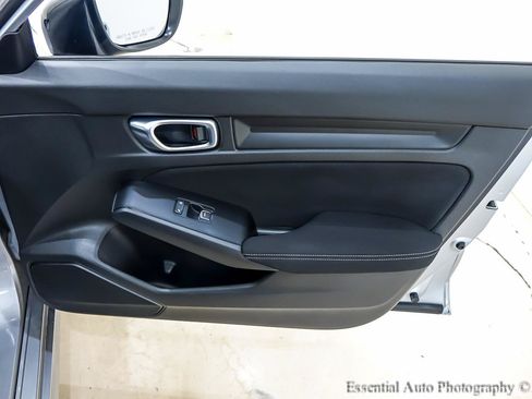 Used 2024 Honda Civic Sport image 29