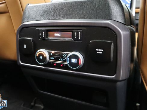 Certified 2024 Ford Expedition Platinum AWD/4WD image 30