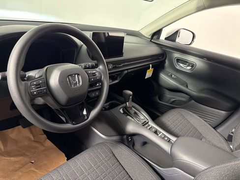 New 2026 Honda HR-V LX image 16