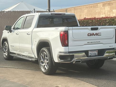 Certified 2023 GMC Sierra 1500 SLT w/ SLT Premium Package image 6