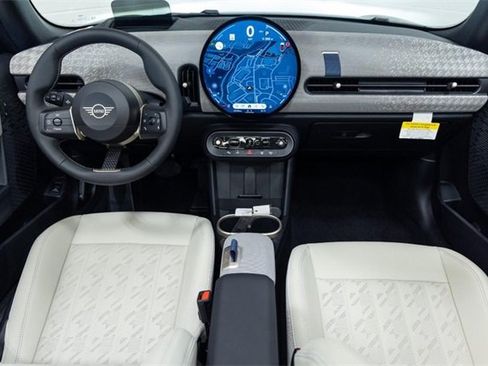 New 2025 MINI Cooper S image 19