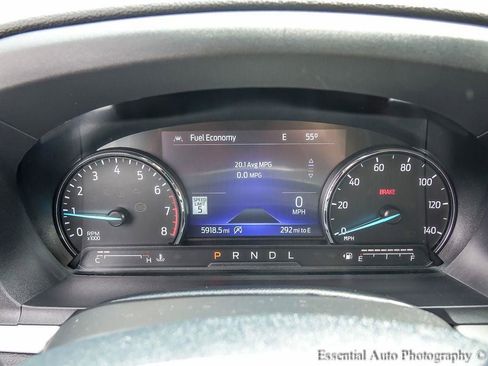 Used 2024 Ford Explorer XLT w/ Equipment Group 202A AWD/4WD image 15