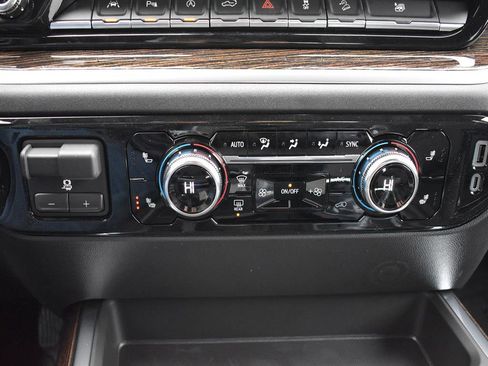 New 2026 GMC Sierra 1500 Elevation w/ Elevation Premium Package image 19