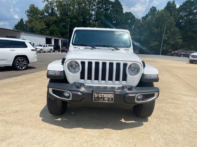 Used 2023 Jeep Wrangler Unlimited Sahara w/ Cold Weather Group AWD/4WD image 3