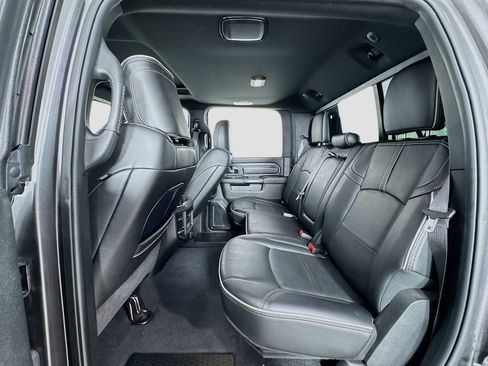 Used 2022 RAM 3500 Limited AWD/4WD image 10