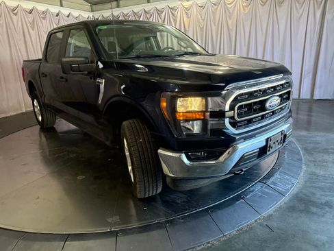 Used 2023 Ford F150 XLT AWD/4WD image 3